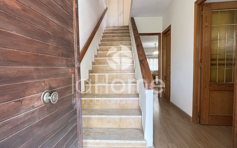 CHALET PAREADO EN VENTA EN EL PLANTIO, LA CAÑADA
